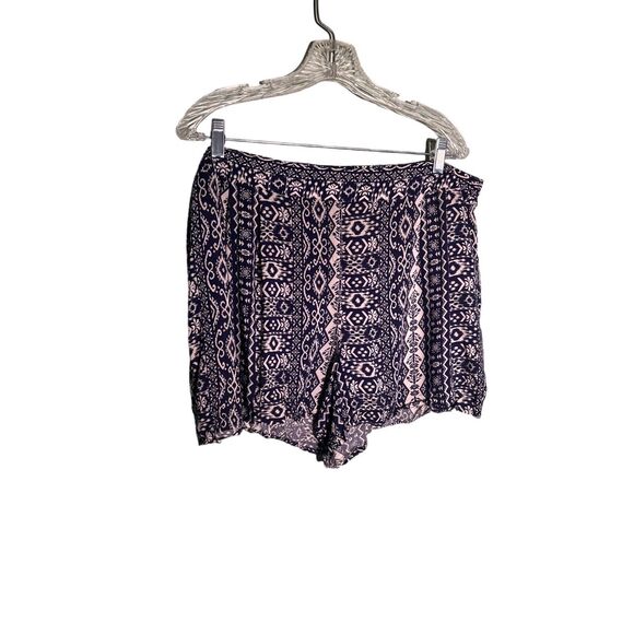 FOREVER 21 + Plus Size 2X Blue White Rayon Shorts Elastic Waist Casual Summer - Picture 2 of 5